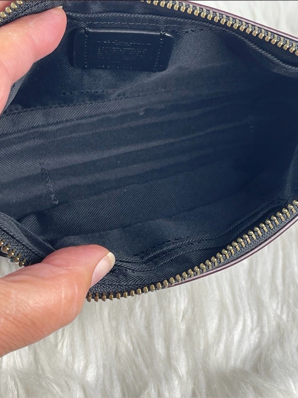 Coach Nolita 19 w/ tea roses and snakeskin detail - Picture 10 of 11